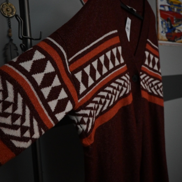 The loft nwt sweater - Picture 3 of 5